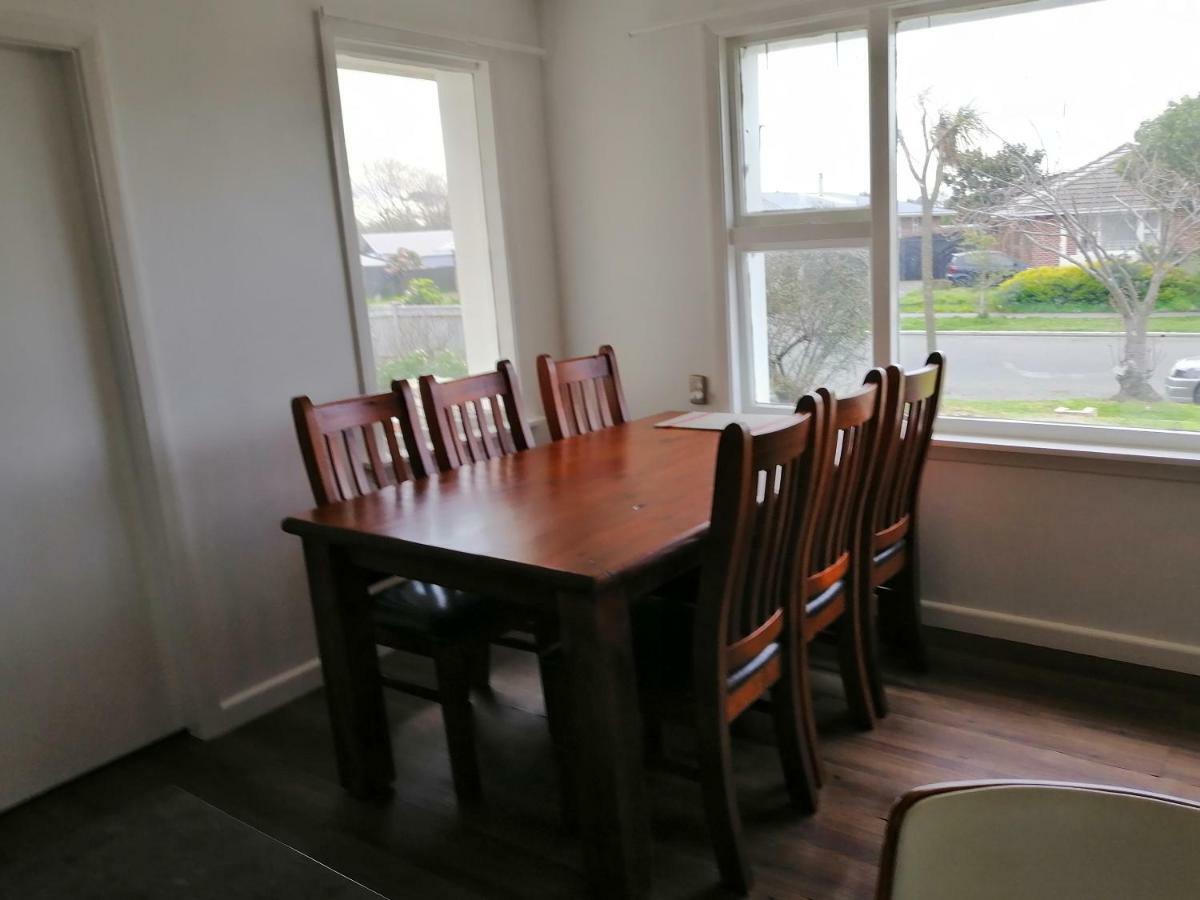 Homestay Family Room, Near The City Center Christchurch Exterior photo